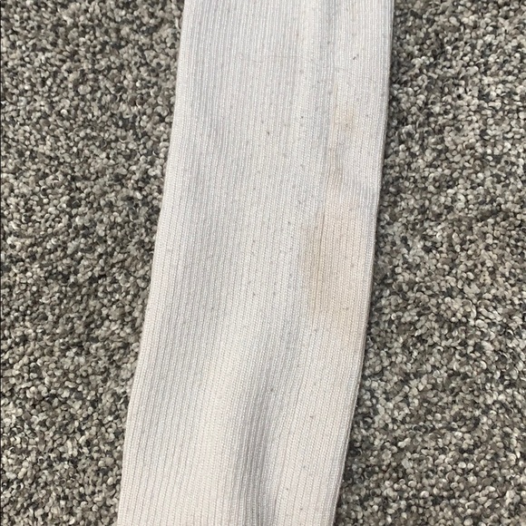 Sweater - Picture 3 of 4